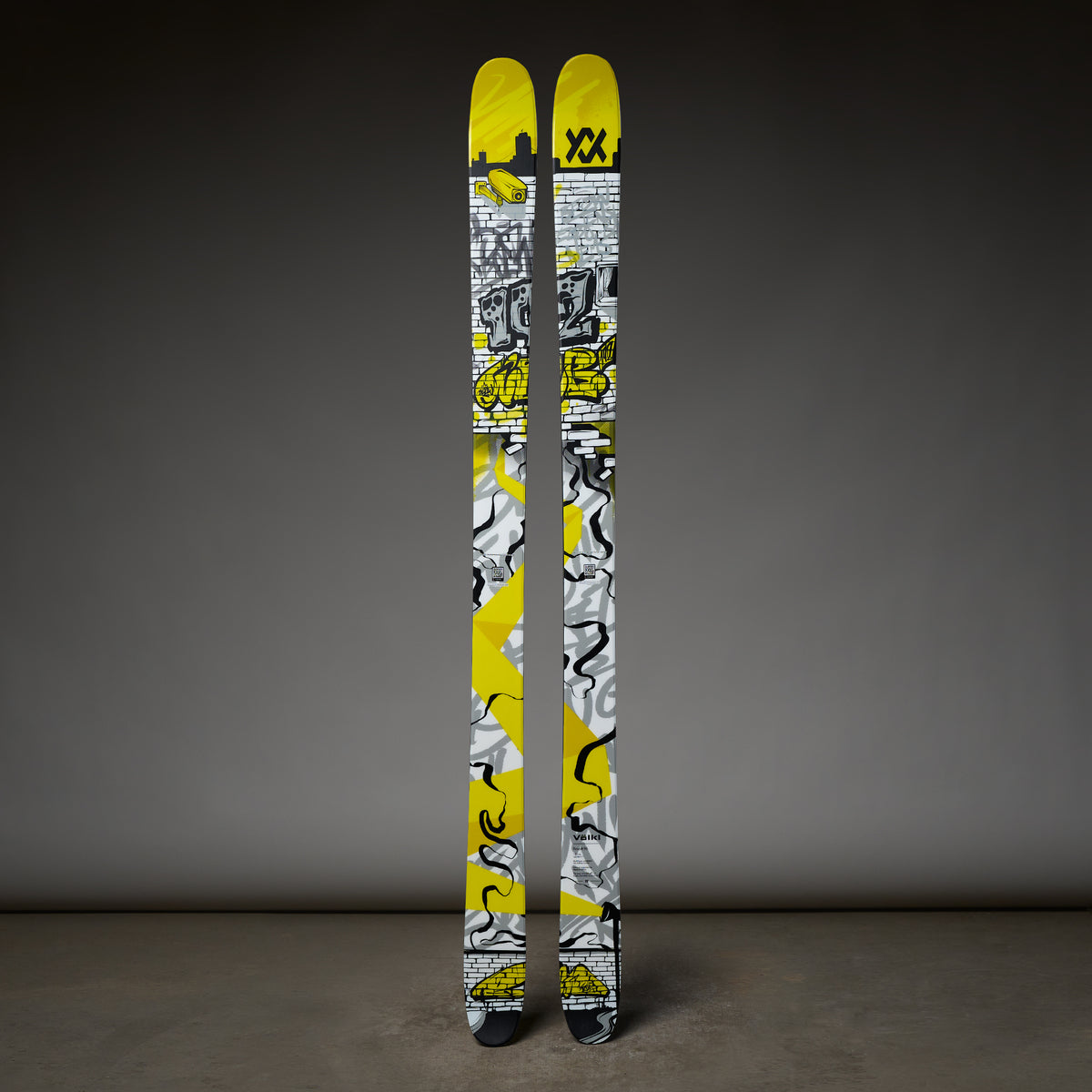 Völkl Skis Revolt 96 - Ski Gear 2026 Völkl Skis Revolt 96 - Ski Gear 2026