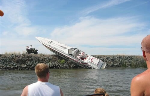 Boat parking fail