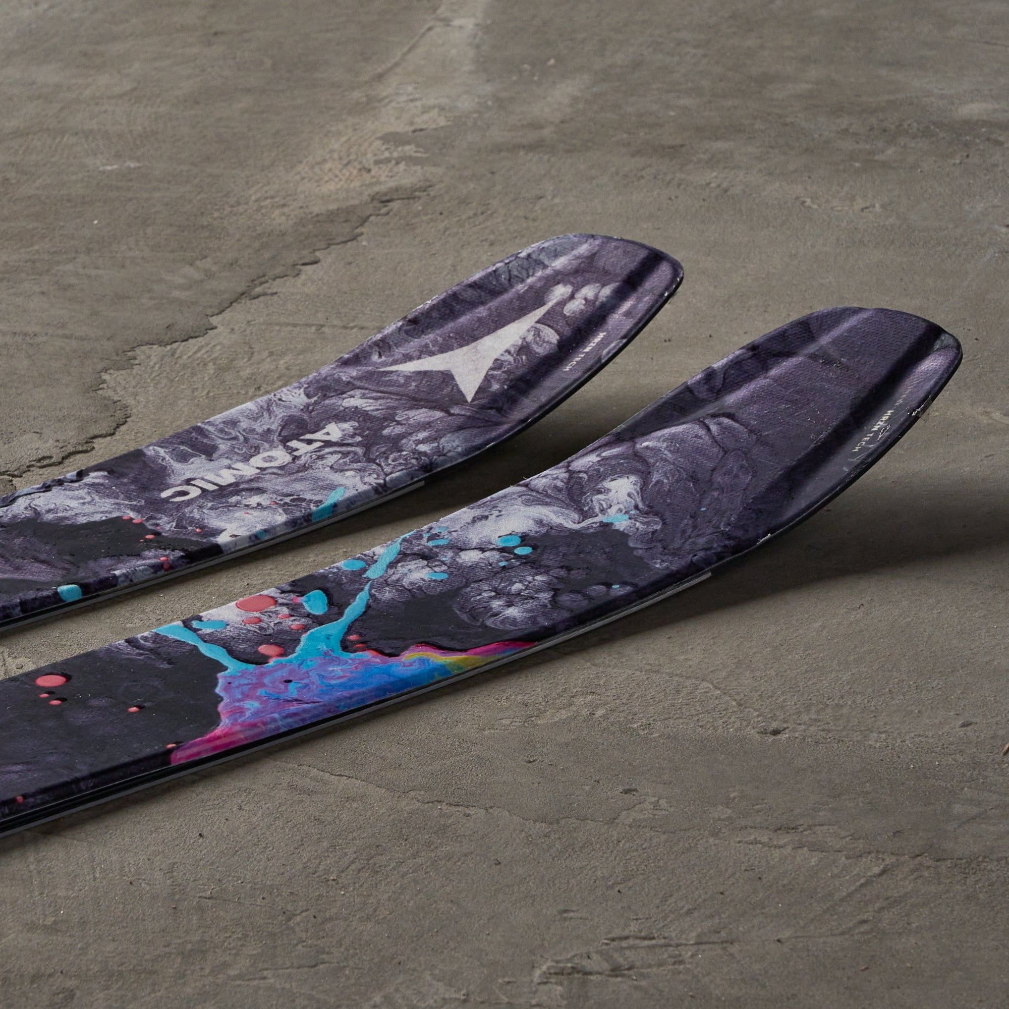ATOMIC BENTO 90、175cm、119/90/109、未使用・新品 Atomic Bent 90 Skis 2024 – Saint Bernard