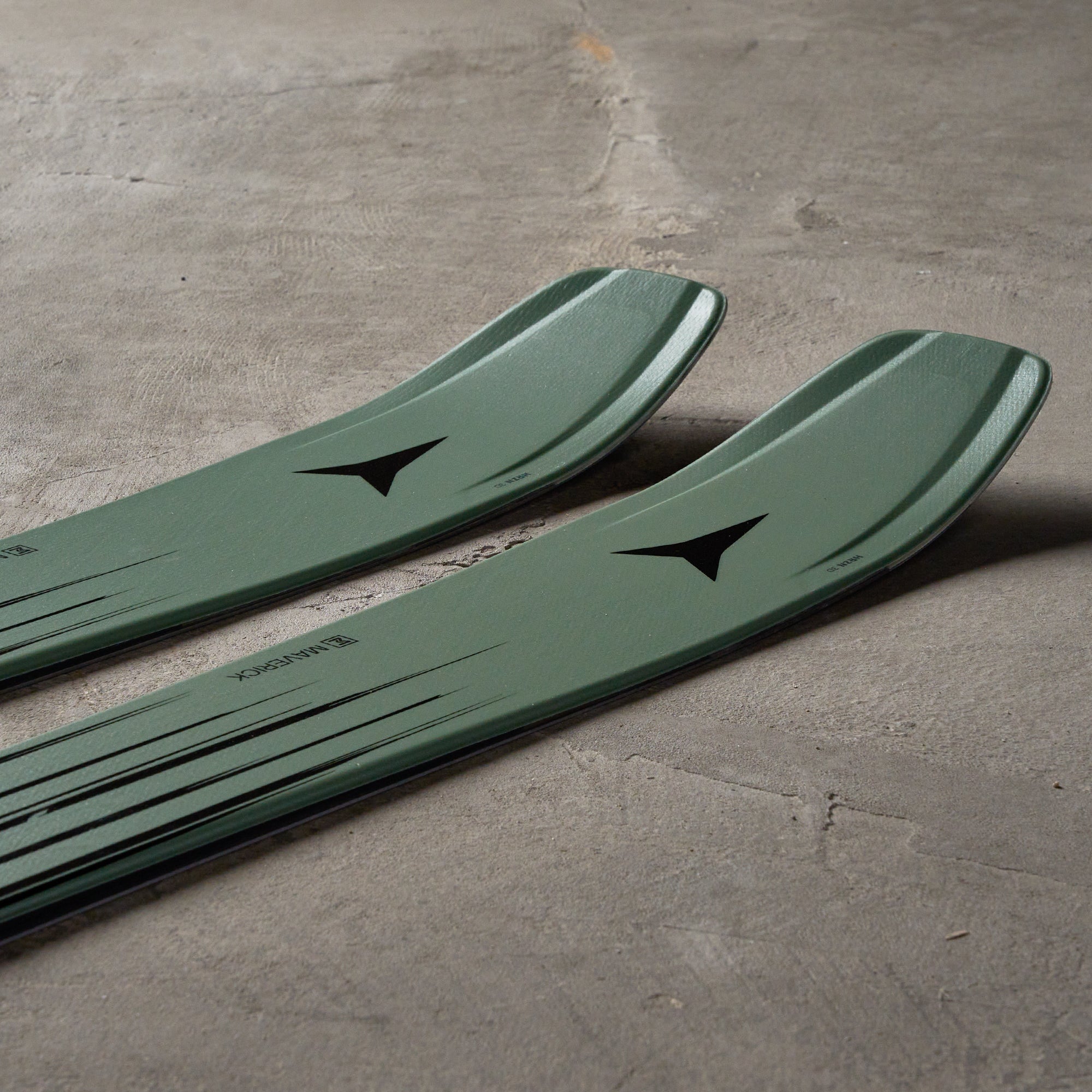 Atomic Maverick 96 CTI Skis 2026 – THE SKI MONSTER