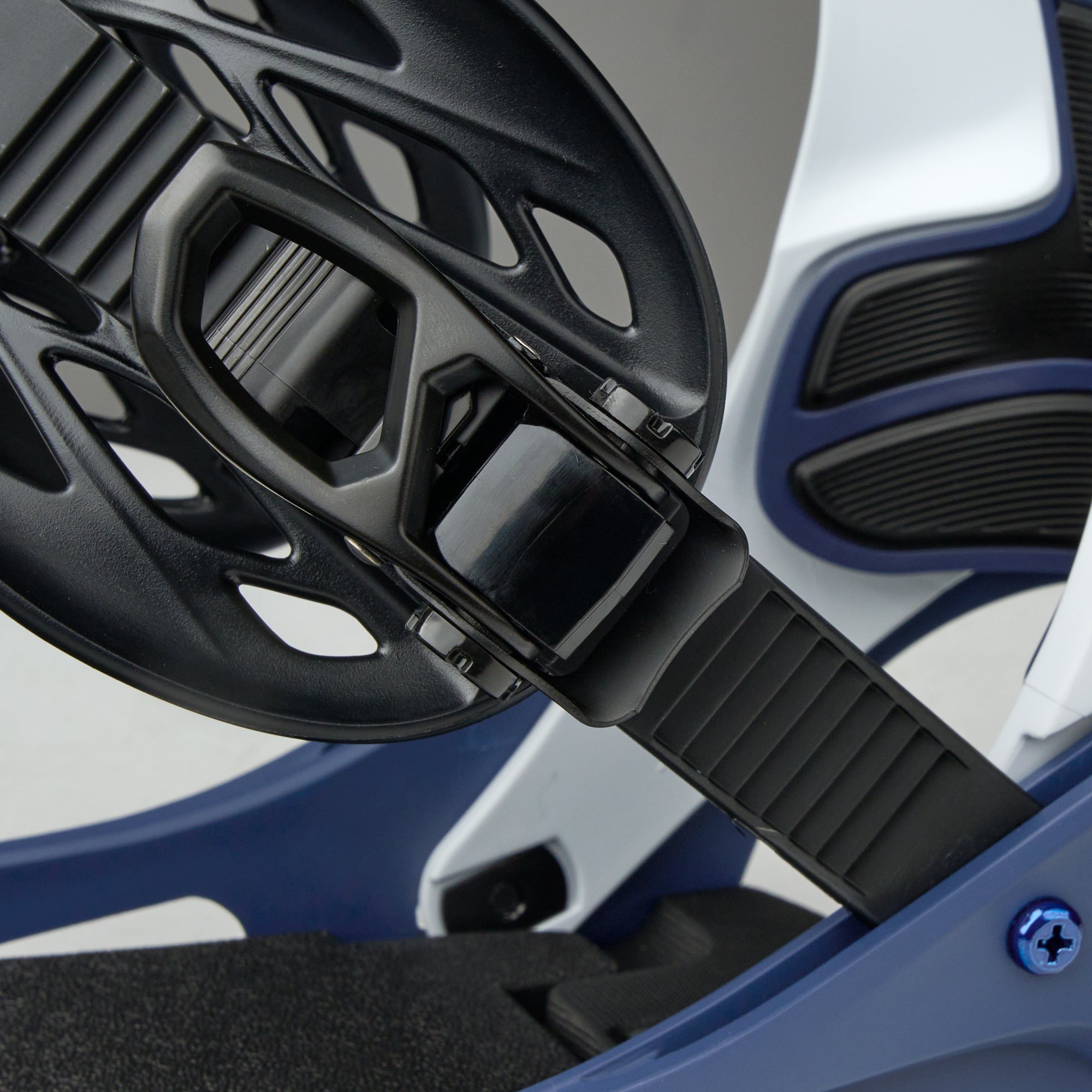 Burton Cartel X Re:Flex Snowboard Bindings 2026 – THE SKI MONSTER