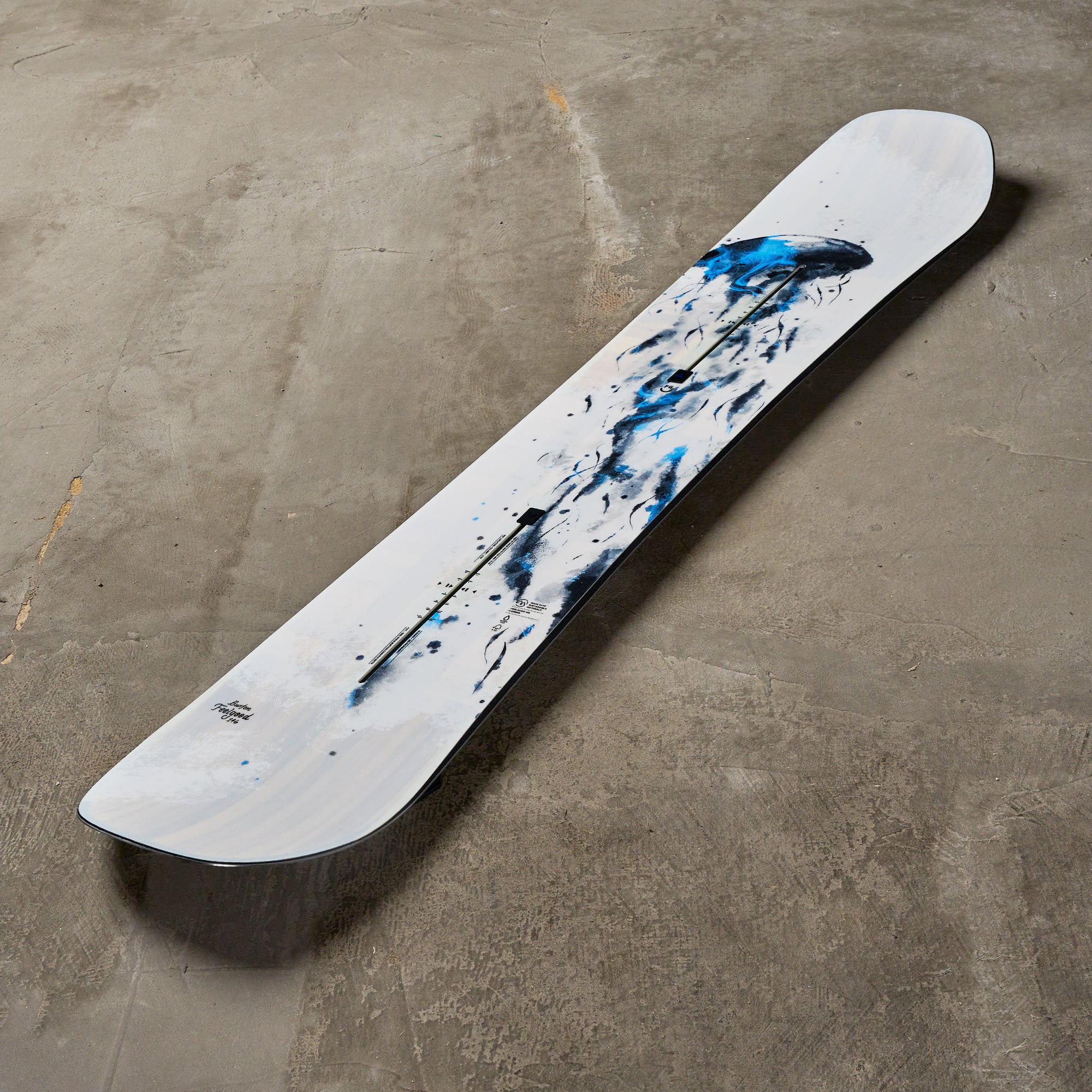 burton feelgood snowboard woman Burton Feelgood Camber Snowboard 2026 // Women's