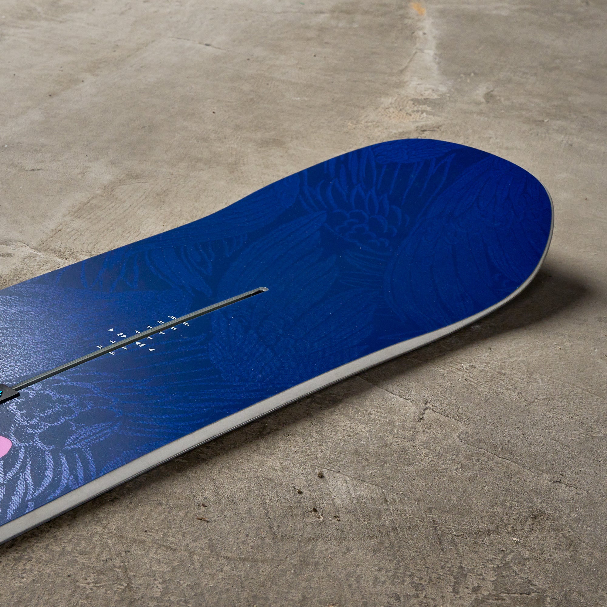 Burton Yeasayer Flying V Snowboard 2026 // Women's – THE SKI