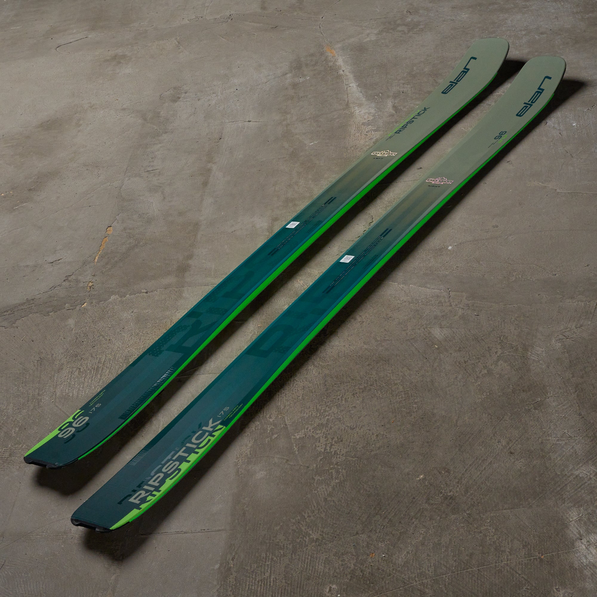 ELAN(エラン) RIPSTICK 96  180センチ　BIN付き RIPSTICK 106 BLACK EDITION