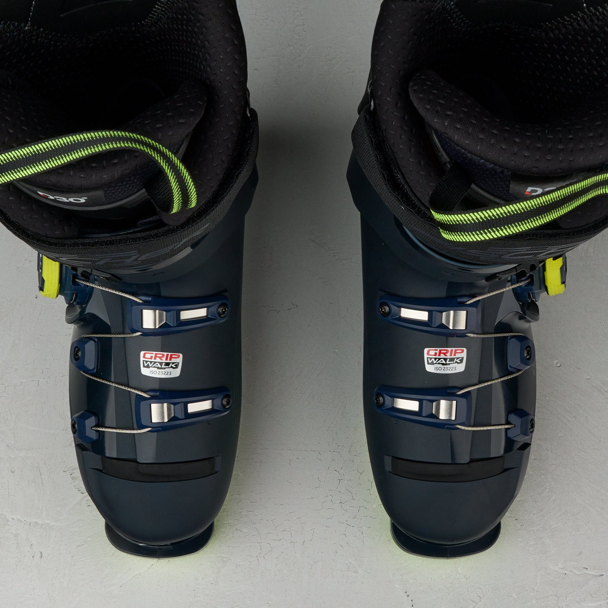 Fischer RC4 120 MV BOA Ski Boots 2026 – THE SKI MONSTER