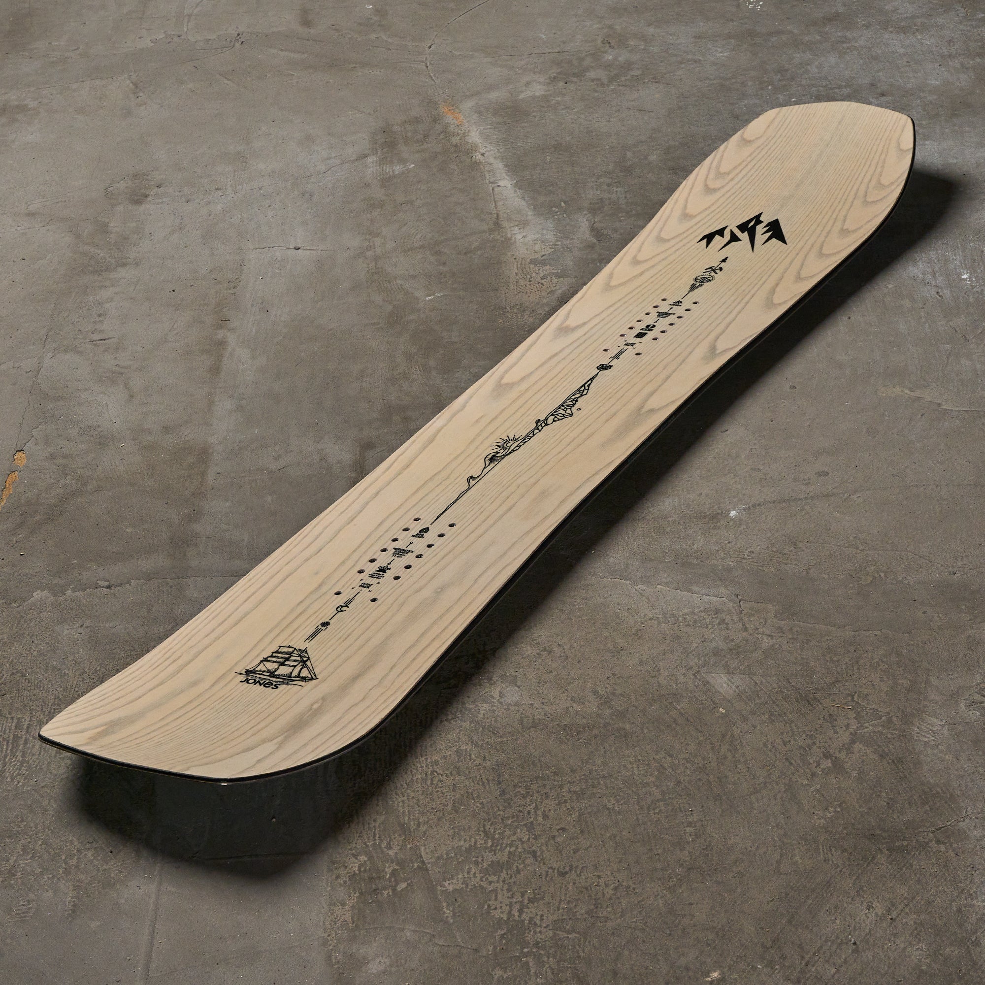 Jones Flagship Snowboard 2026 // Women's – THE SKI MONSTER