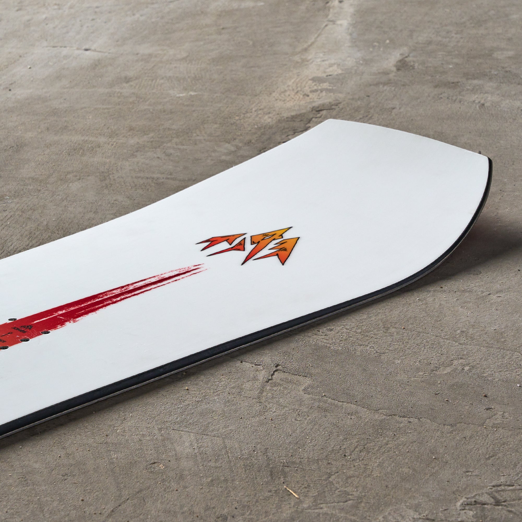 Jones Tweaker Snowboard 2025 – THE SKI MONSTER