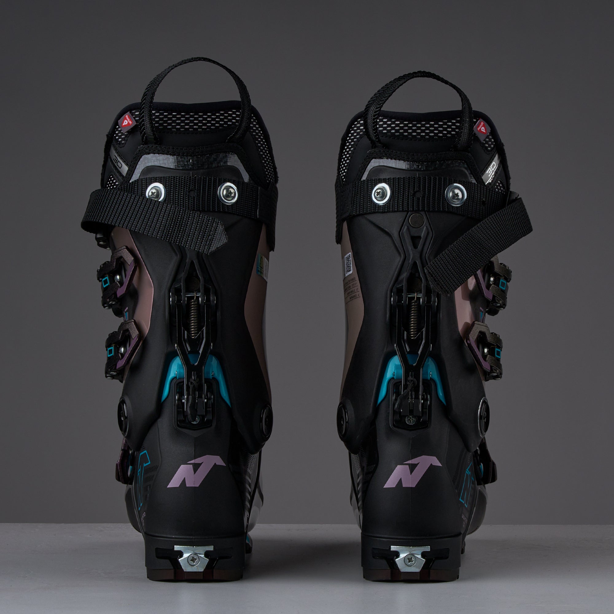 Nordica Unlimited 105 DYN Ski Boots 2025 // Women's – THE SKI MONSTER