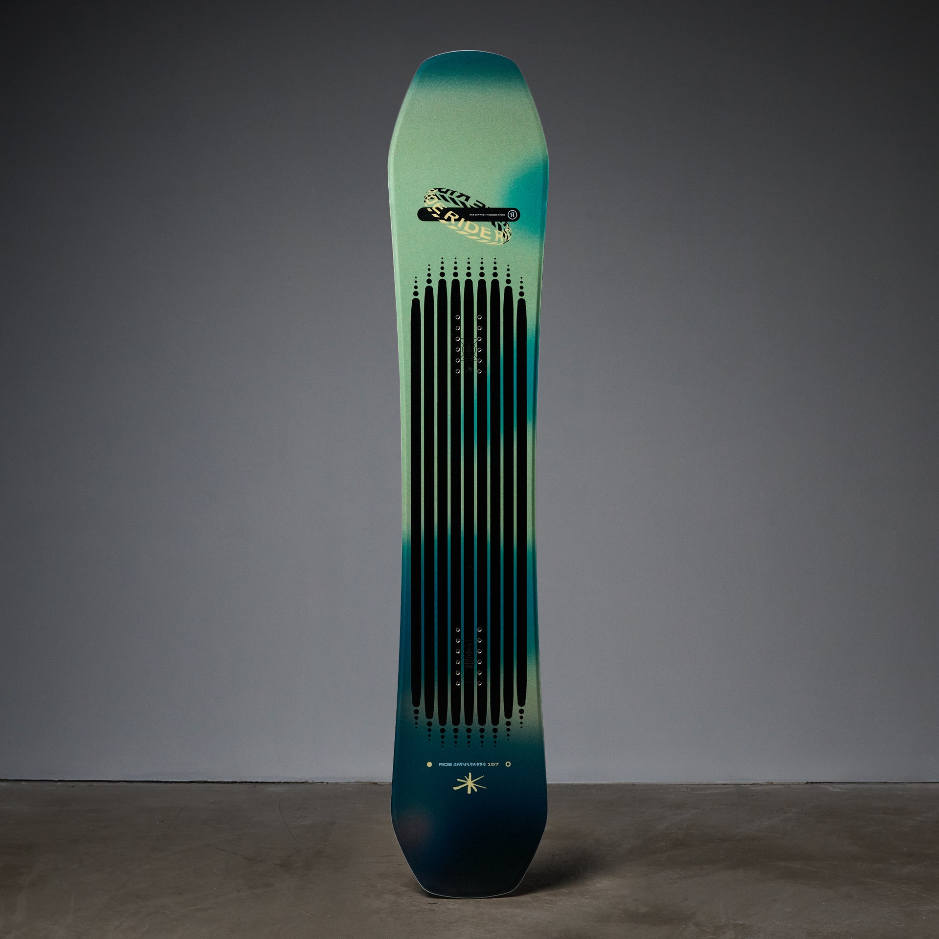 ride crush snowboard green Ride Moderator Snowboard 2026 – THE SKI MONSTER