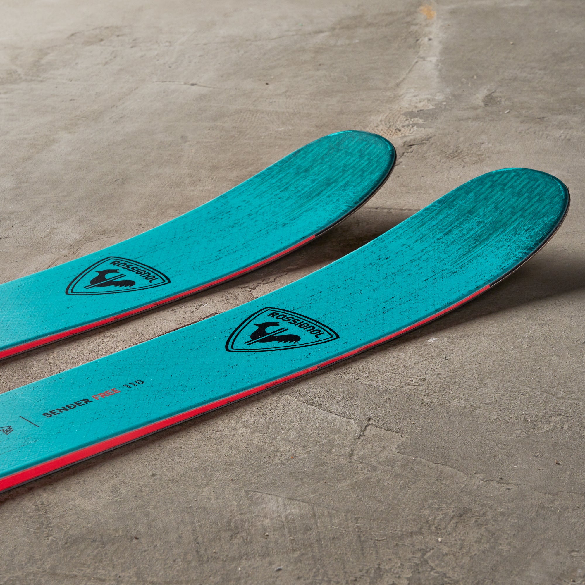 新品未使用★ROSSIGNOL RADICAL DEMO 150 SI 23.5 150 ロシニョール 綺麗 新品未使用☆ROSSIGNOL RADICAL DEMO 150 SI