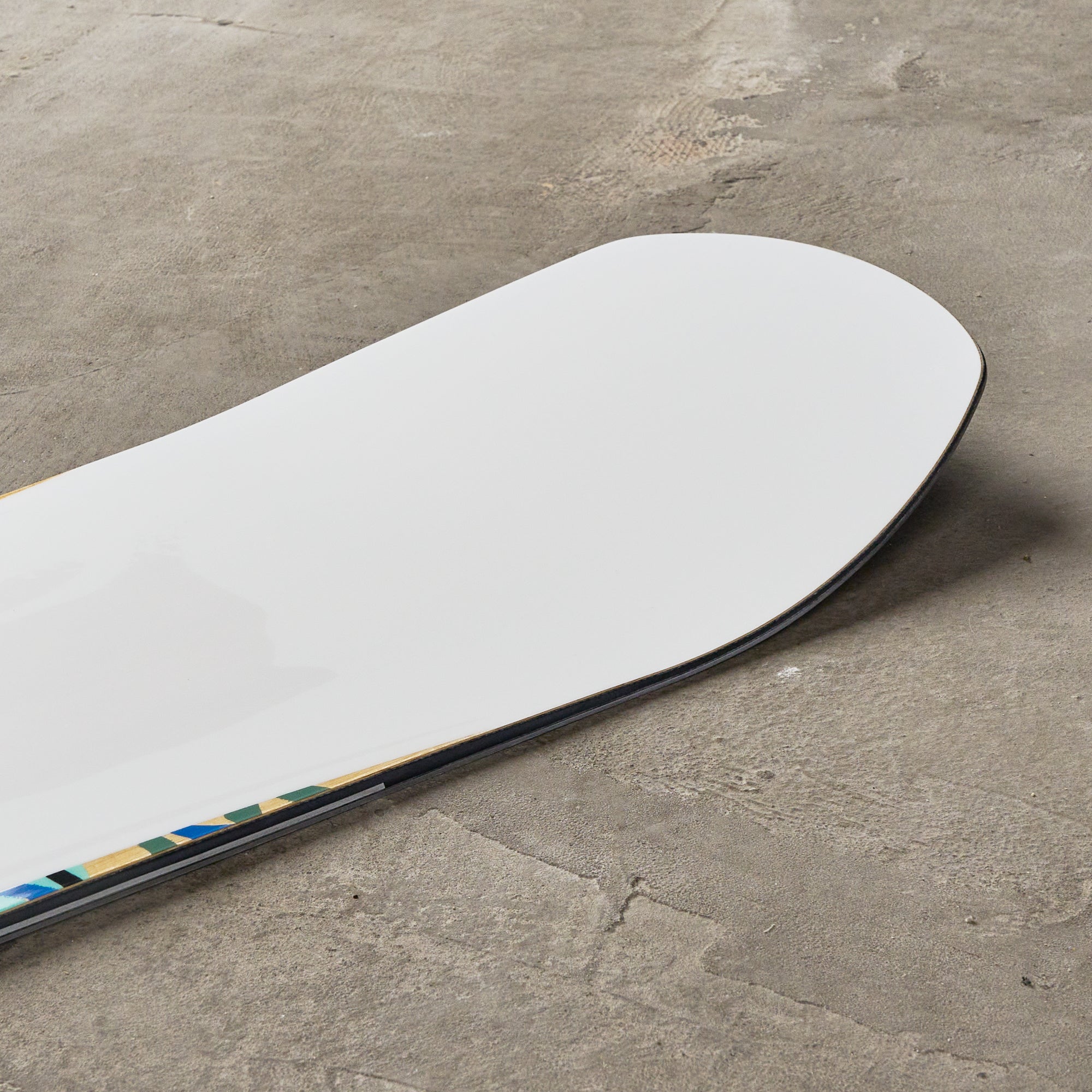 Salomon Rumble Fish Snowboard 2026 // Women's – THE SKI MONSTER