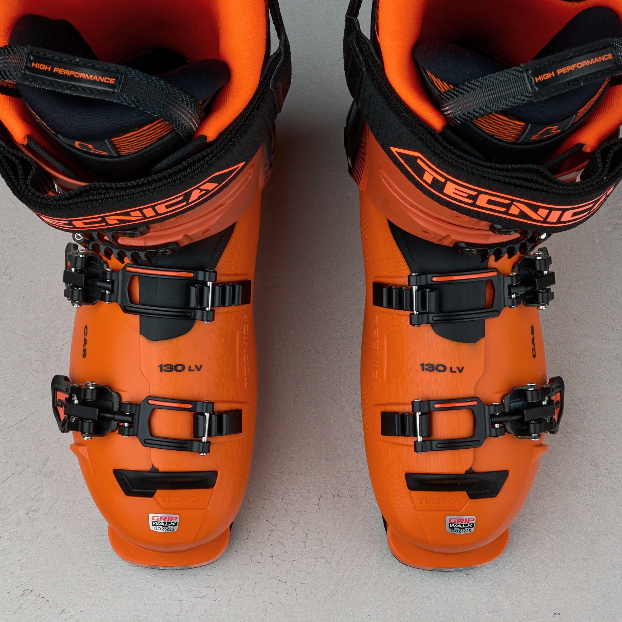 TECNICA スキーブーツMACH1 LV 130 26.5 Tecnica Mach1 LV 130 Ski Boots 2026 – THE SKI MONSTER