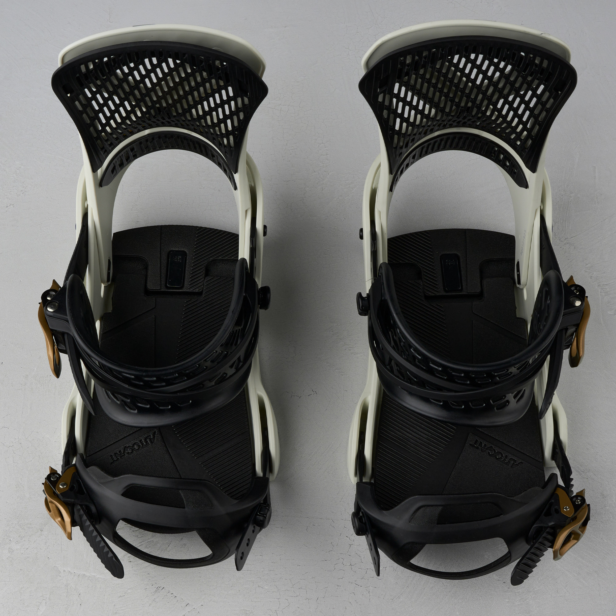 Burton Step On Genesis Re:Flex - 2024 Men's Snowboard Bindings - White /  Gold