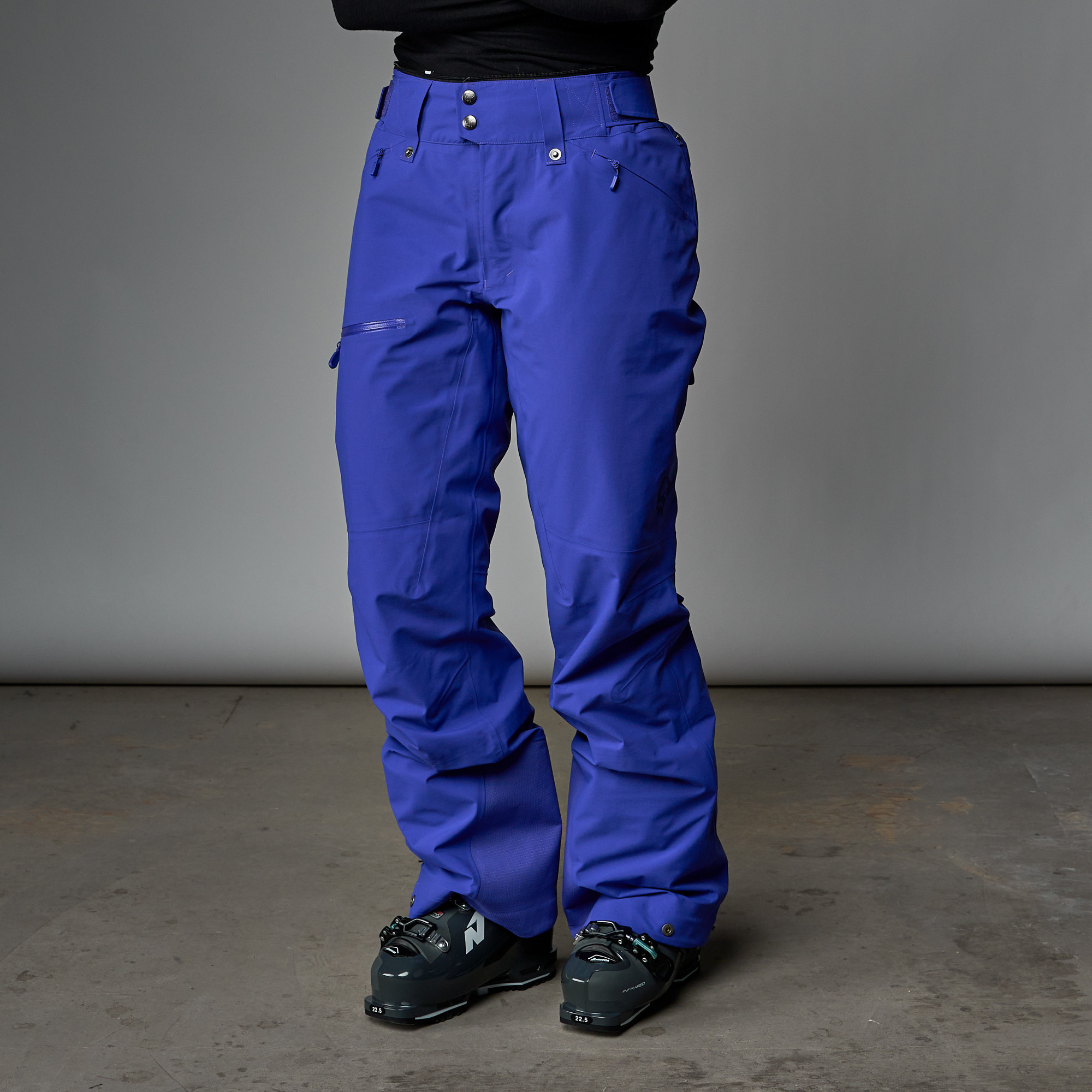 Norrona Lofoten Gore-Tex Insulated Pants // Women's