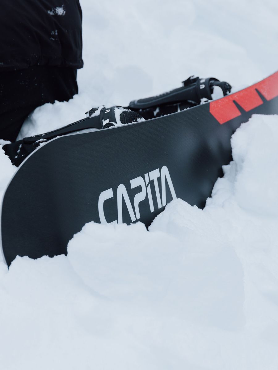 Capita Snowboards Mega Merc 2024