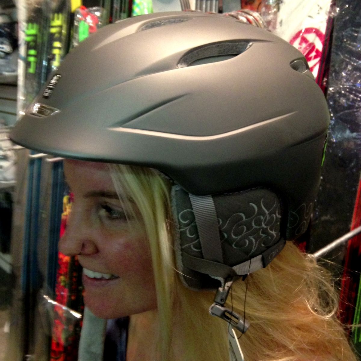 Properly Fitting Ski/Snowboard Helmet