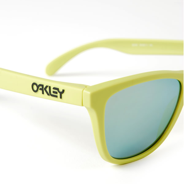 Oakley Frogskin Summit Collection: Fall 2012 | The Ski Monster