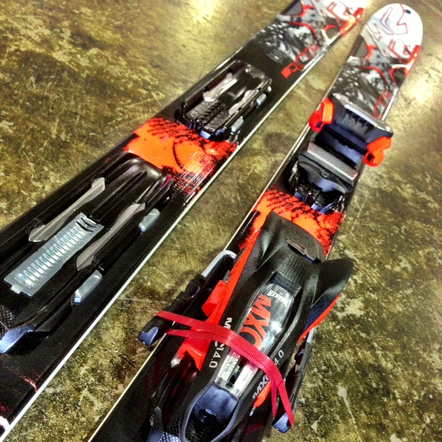 K2 AMP Rictor 90XTi Skis 2014, K2/Marker MXC Bindings 14.0