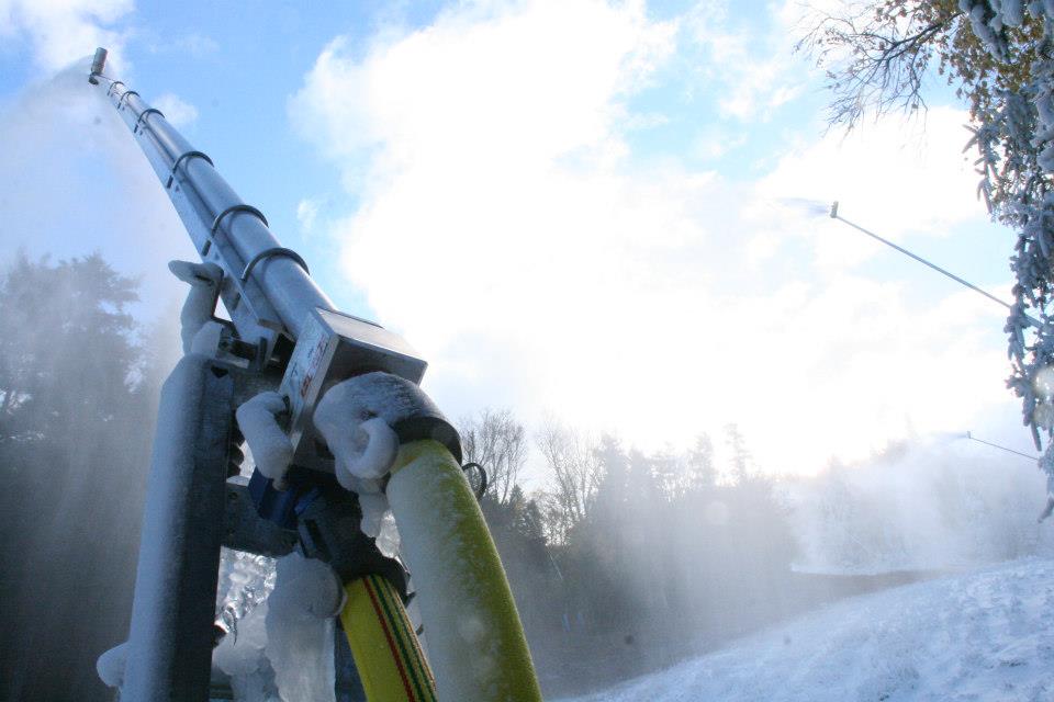 Loon Mountain, New Hampshire, Snow Making, Early Season