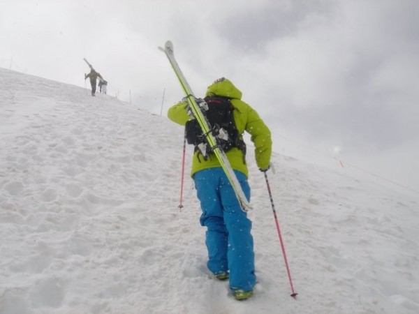 Voorbeeld Begunstigde Reiziger Dakine Heli Pro Backpack Review | The Ski Monster